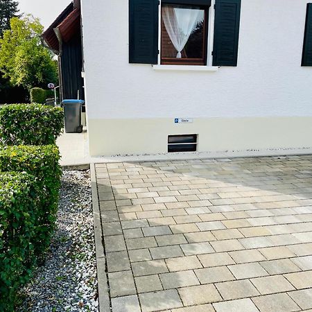 Kleine Ein Zimmer Wohnung Mit Gartenanlage Salem  Exterior photo