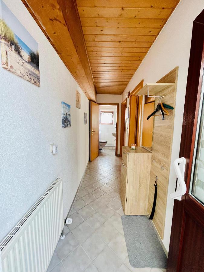 Kleine Ein Zimmer Wohnung Mit Gartenanlage Salem  Exterior photo